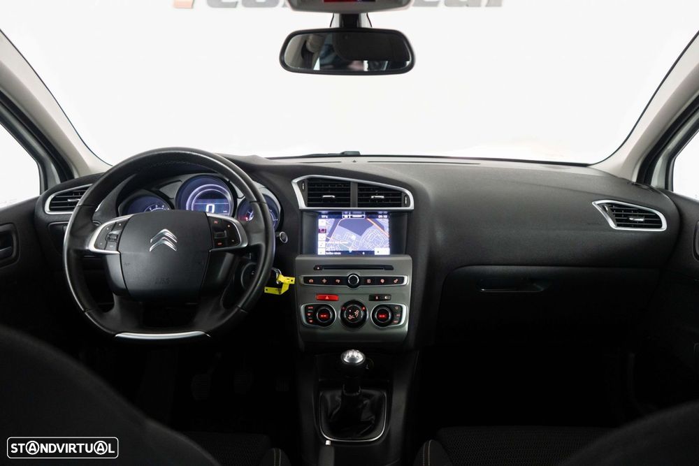 Citroën C4 1.6 BlueHDi Live - 21