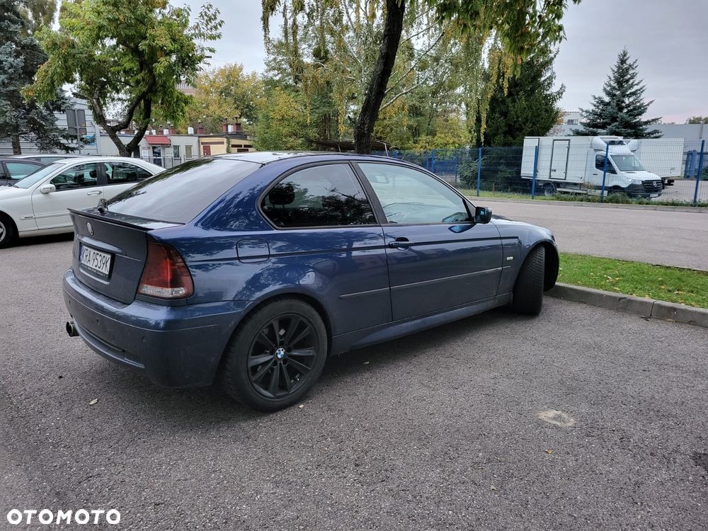 BMW 3 Series 2004 photo 4