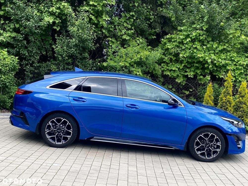 Kia ProCeed - 1