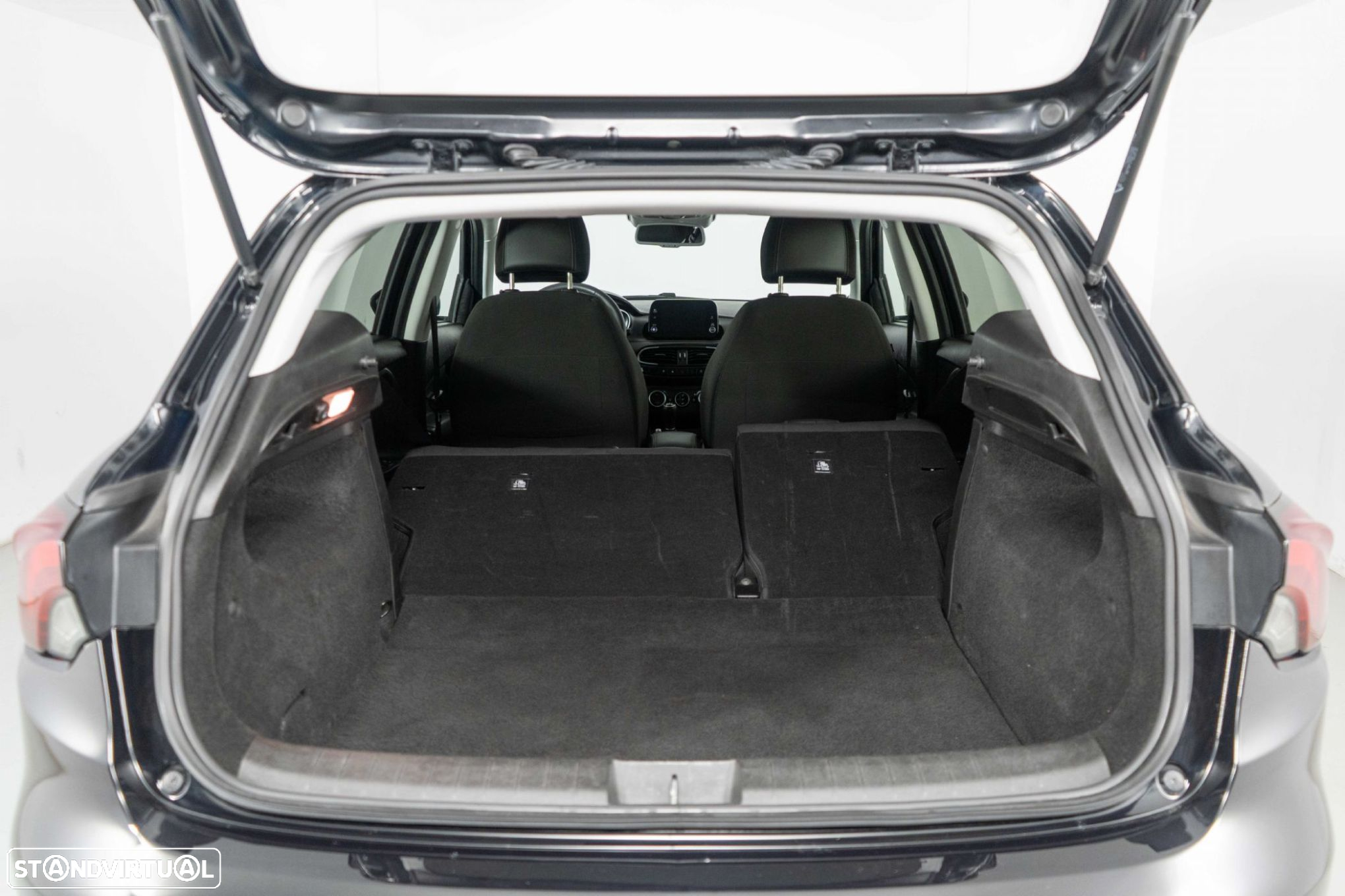 Fiat Tipo Cross 1.0 GSE T3 City - 13