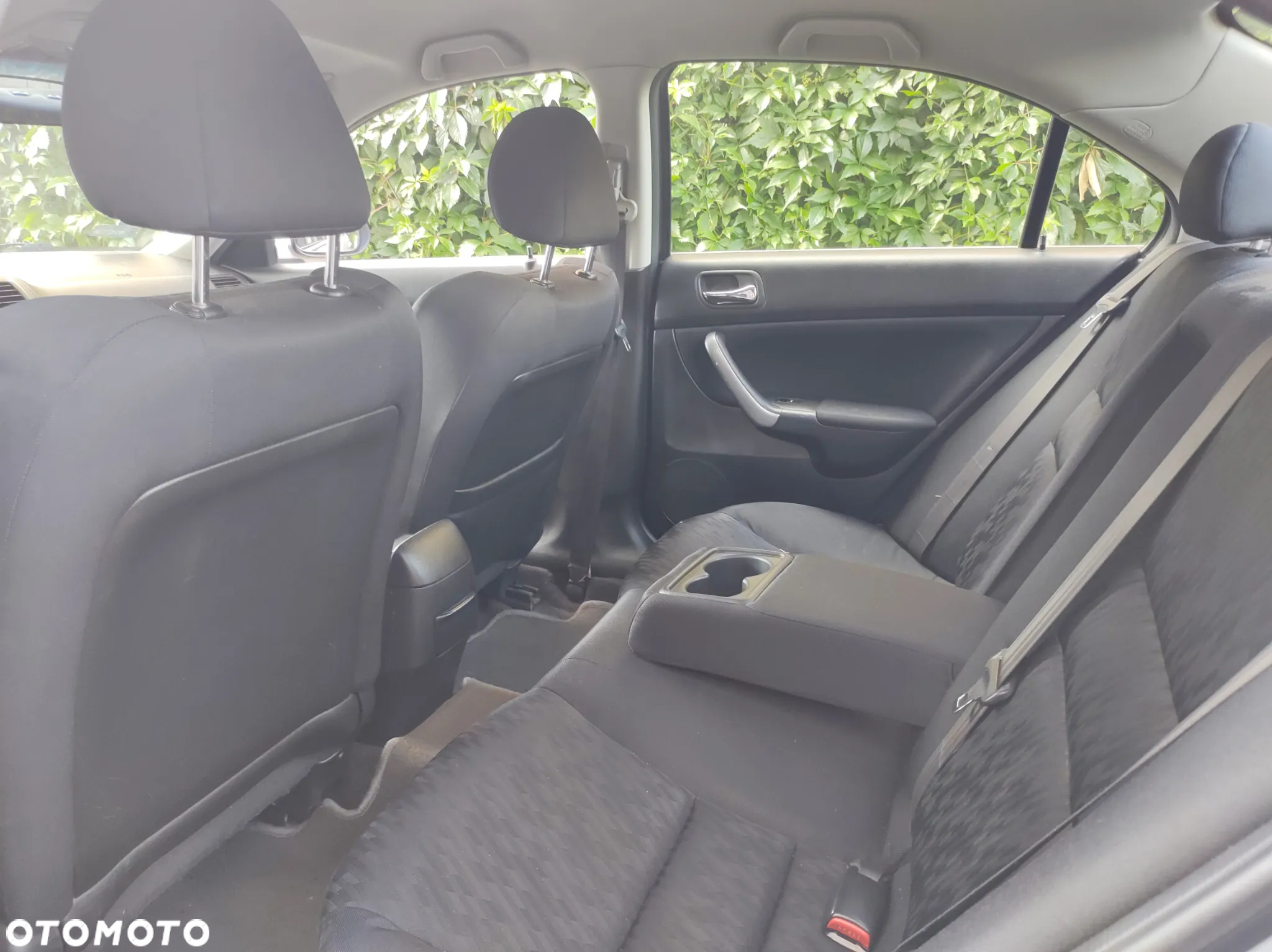 Honda Accord 2.0 Comfort - 11