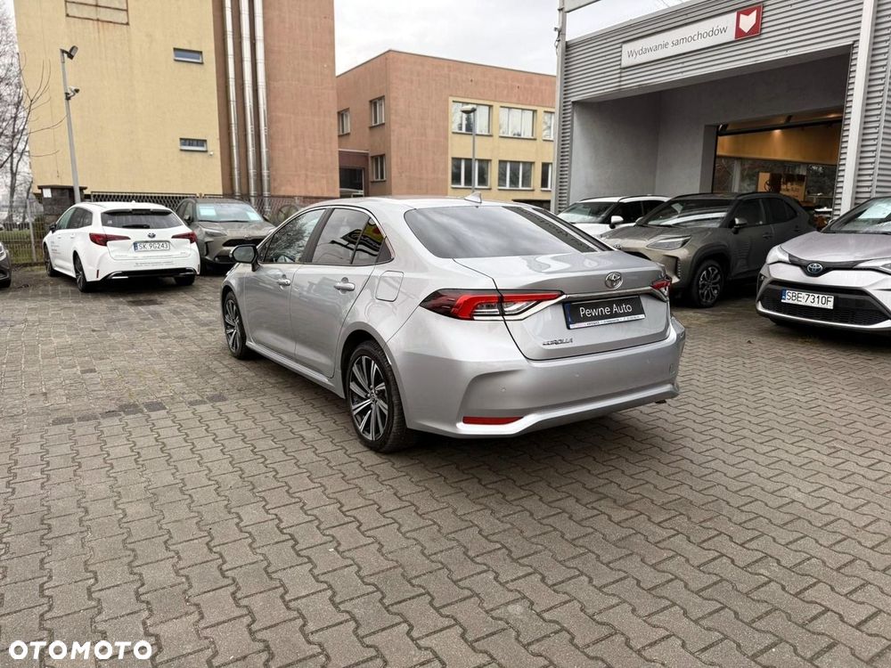 Toyota Corolla - 3