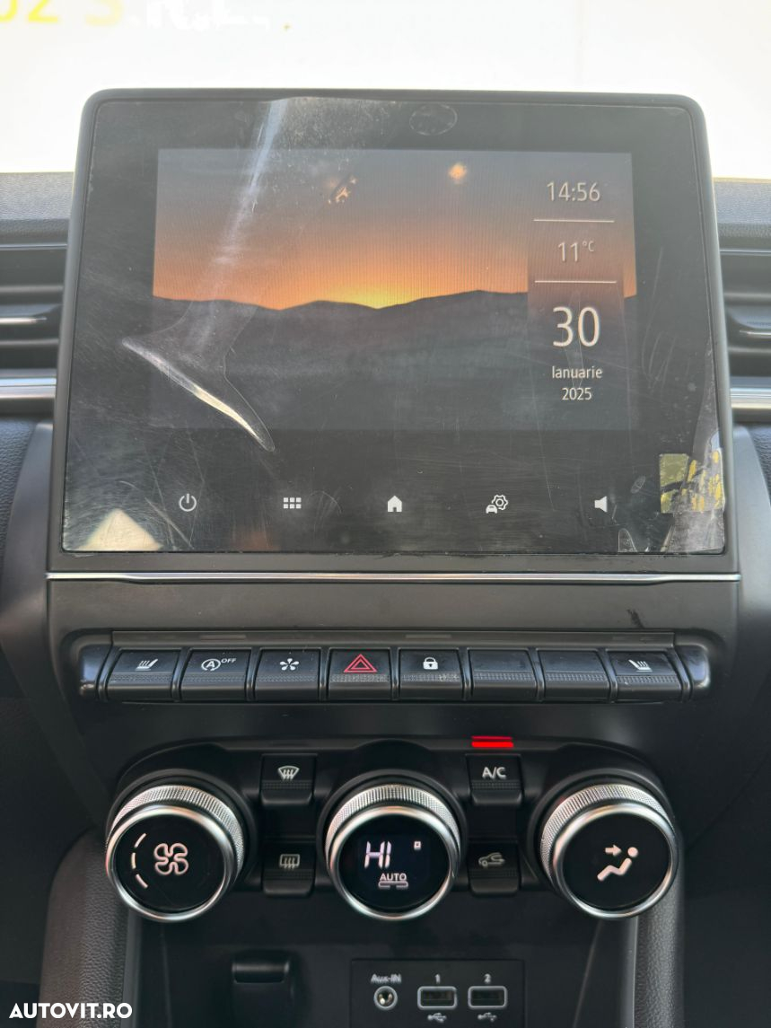 Renault Captur - 12