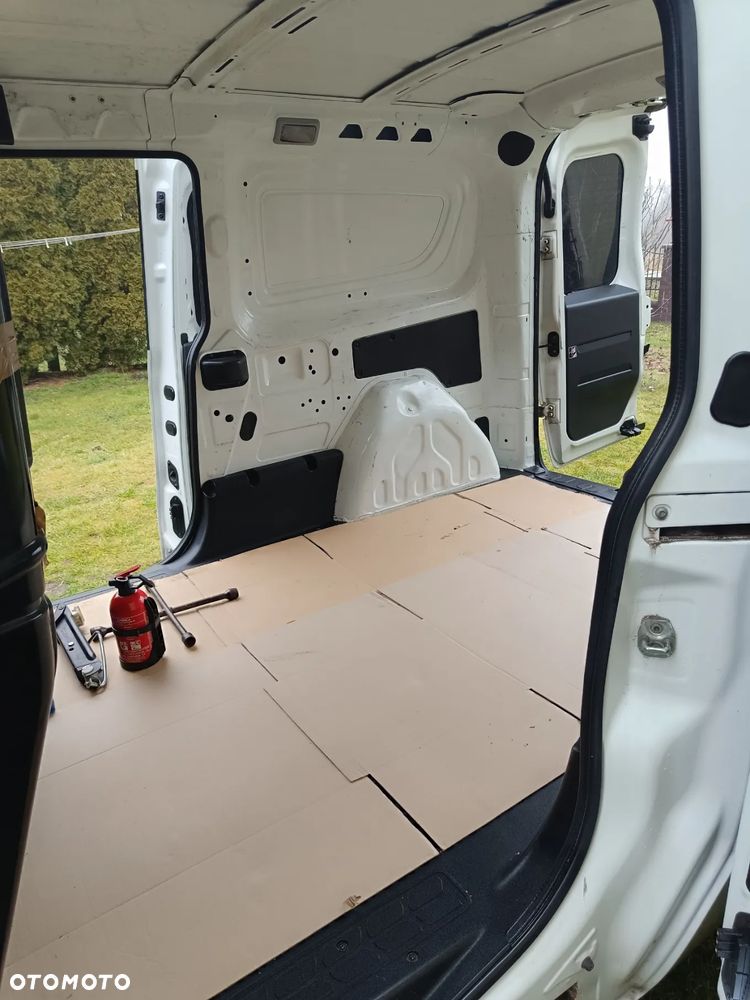 Opel Combo VAN - 14
