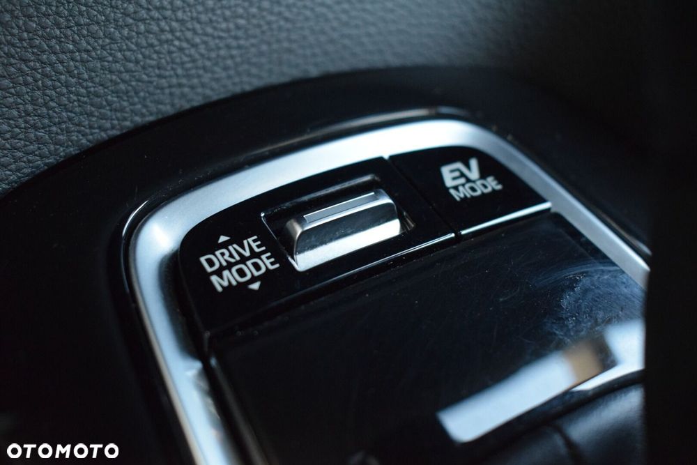 Toyota Corolla 2.0 Hybrid GR Sport - 22
