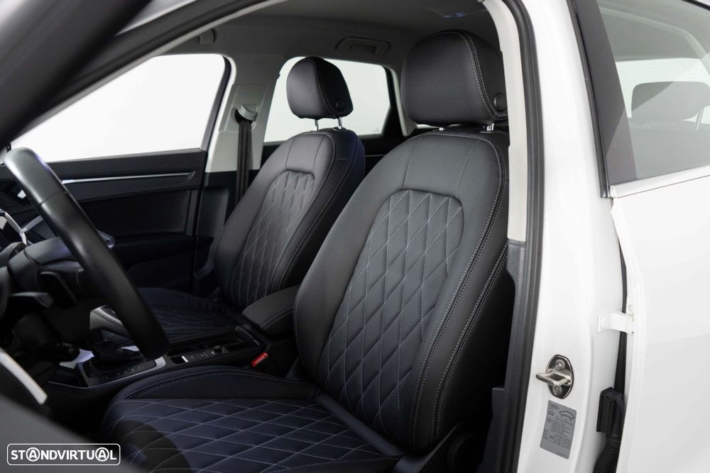 Audi Q3 45 TFSIe S tronic - 8