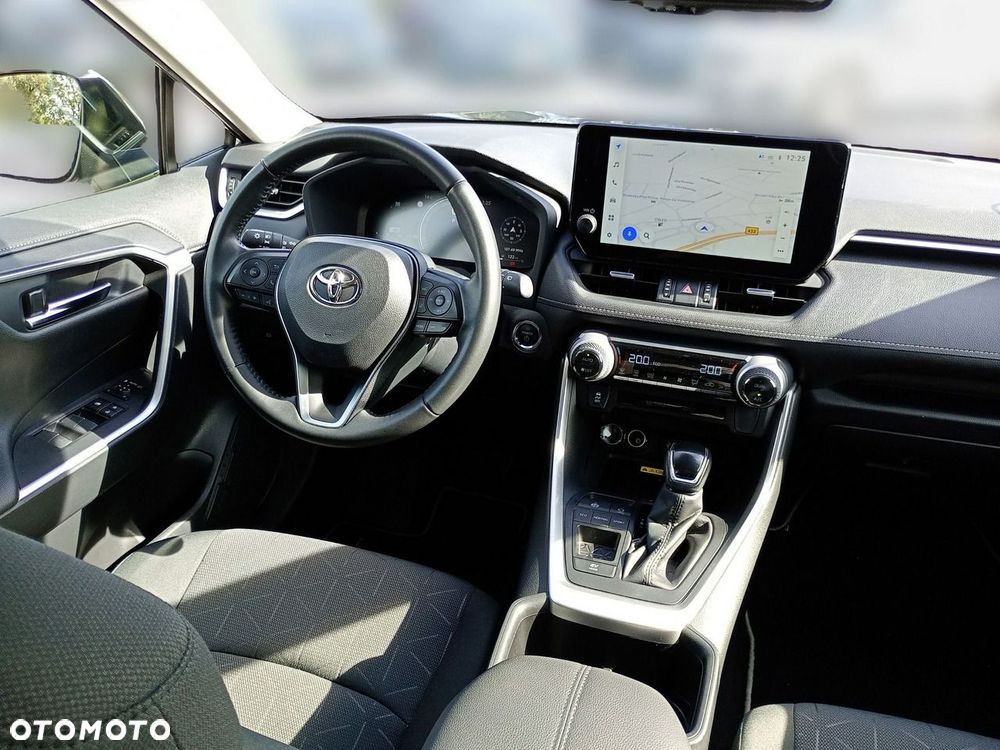 Toyota RAV4 - 13