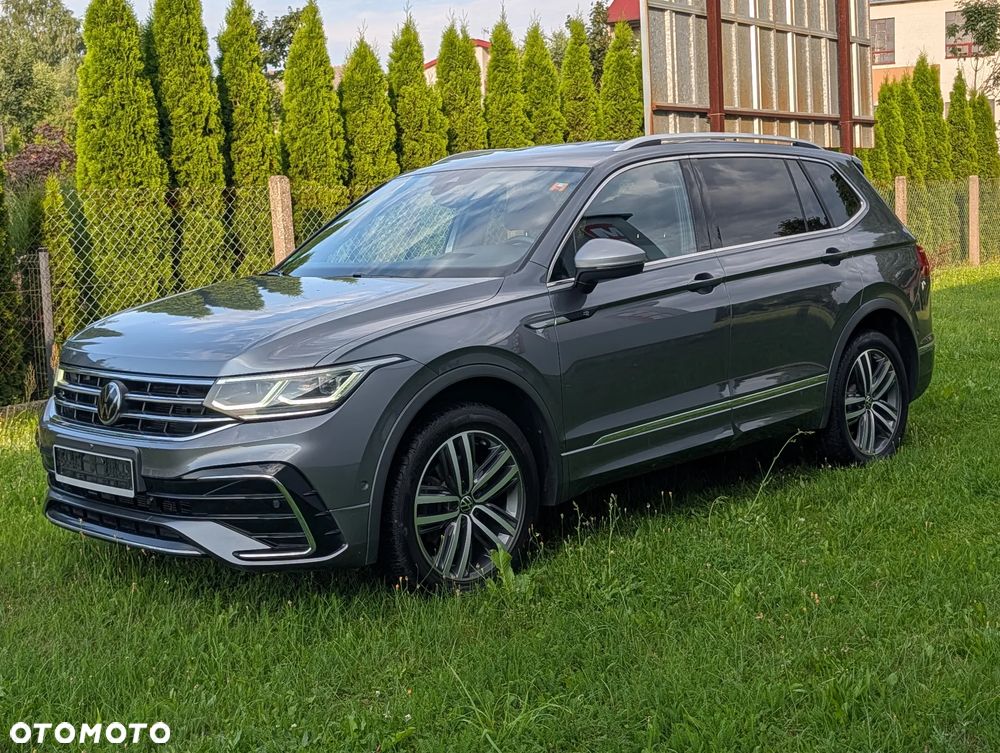 Volkswagen Tiguan 2.0 TDI SCR 4MotION DSG R-Line - 3