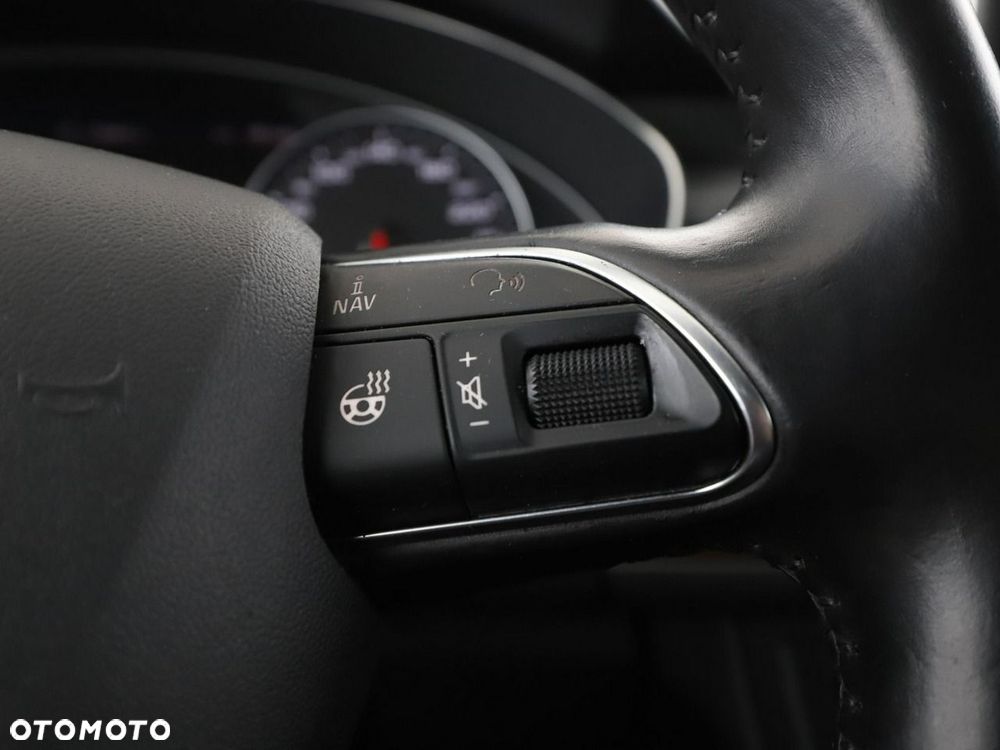 Audi A6 Avant 2.0 TDI Ultra S tronic - 32