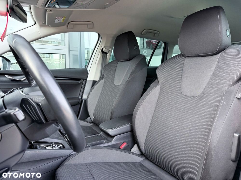 Skoda Octavia 1.5 TSI e-Tec Ambition DSG - 25
