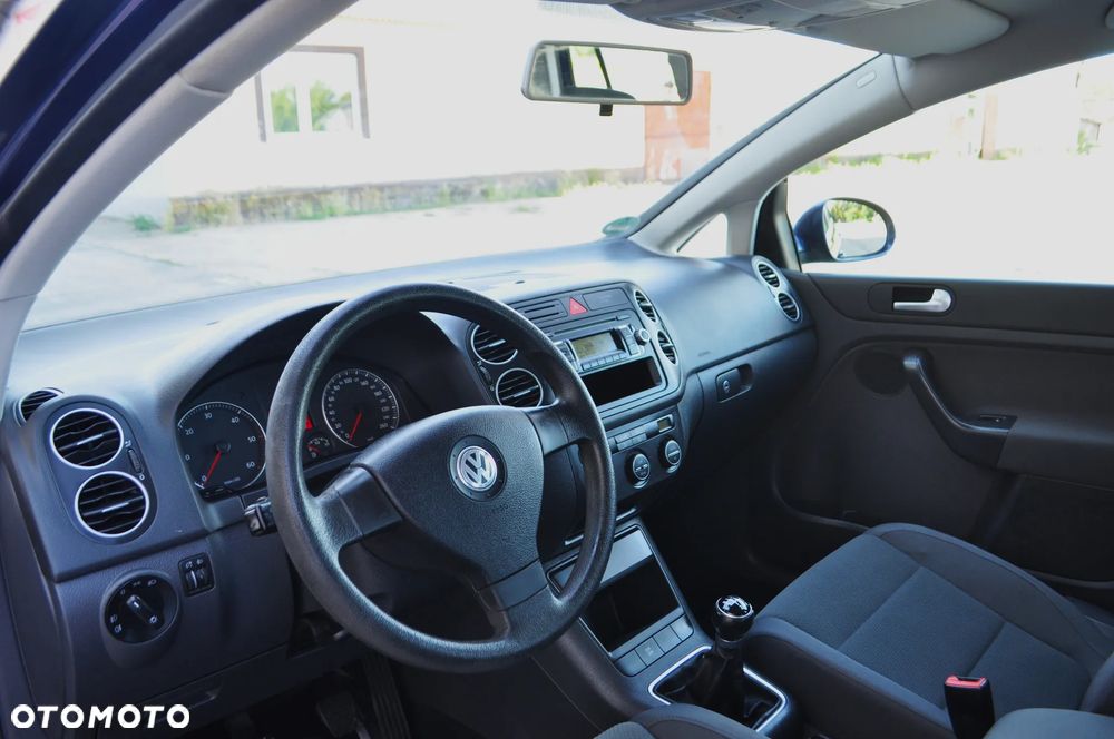 Volkswagen Golf Plus 2.0 TDI DPF Comfortline - 11