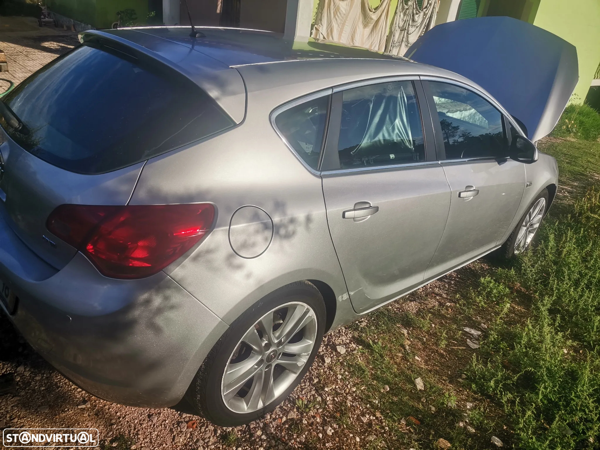 Opel Astra 1.7 CDTi Cosmo - 2