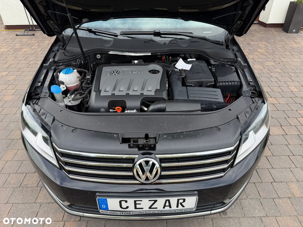 Volkswagen Passat - 13