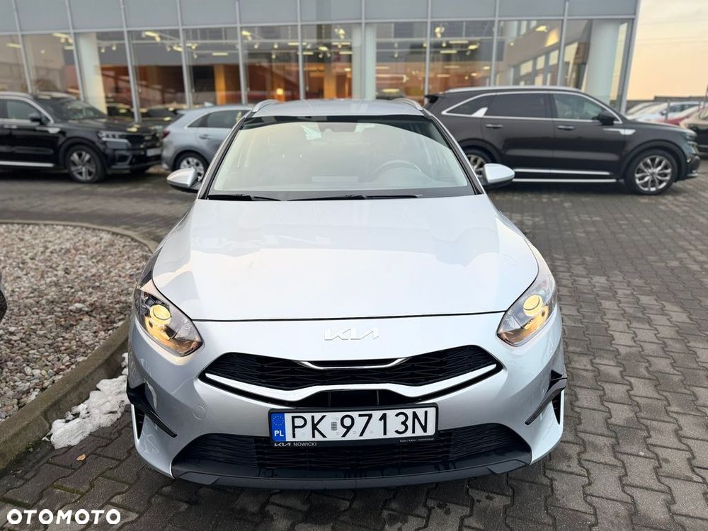 Kia Ceed 1.5 T-GDI M DCT - 8