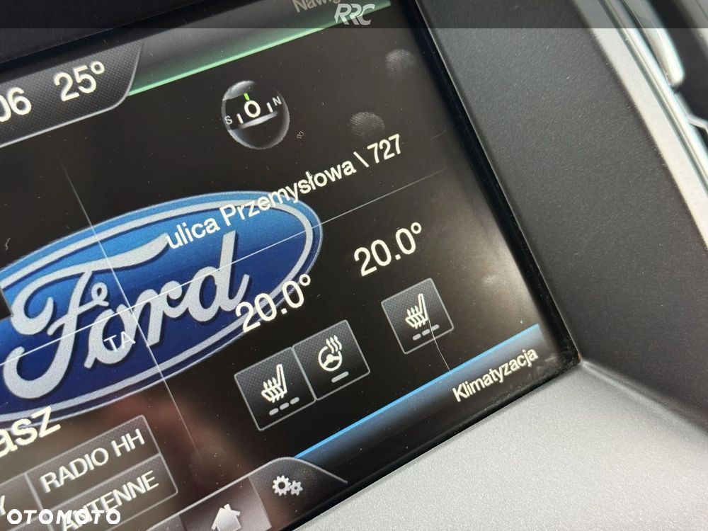 Ford S-Max 2.0 TDCi Titanium PowerShift - 37