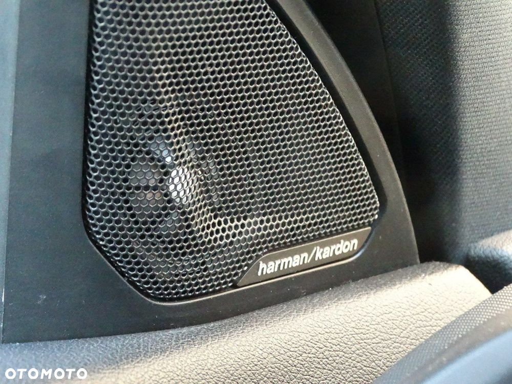 BMW Seria 1 M135i xDrive - 19