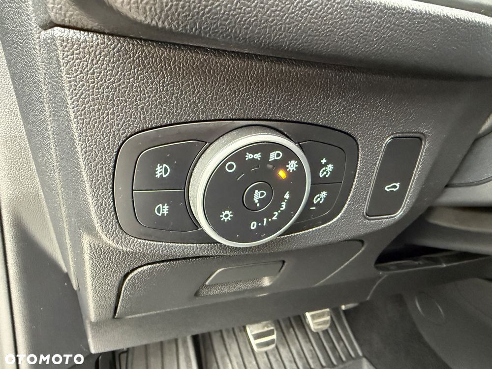 Ford Focus 1.5 EcoBoost Start-Stopp-System ST-LINE - 26