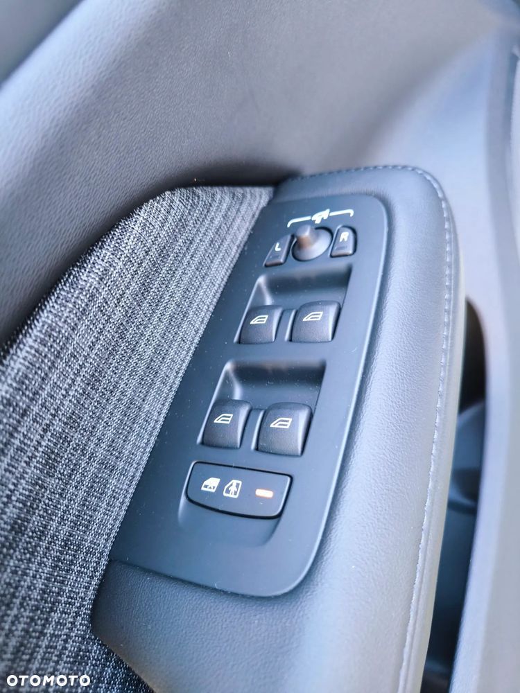 Volvo V60 B4 B DKG Plus Bright - 14