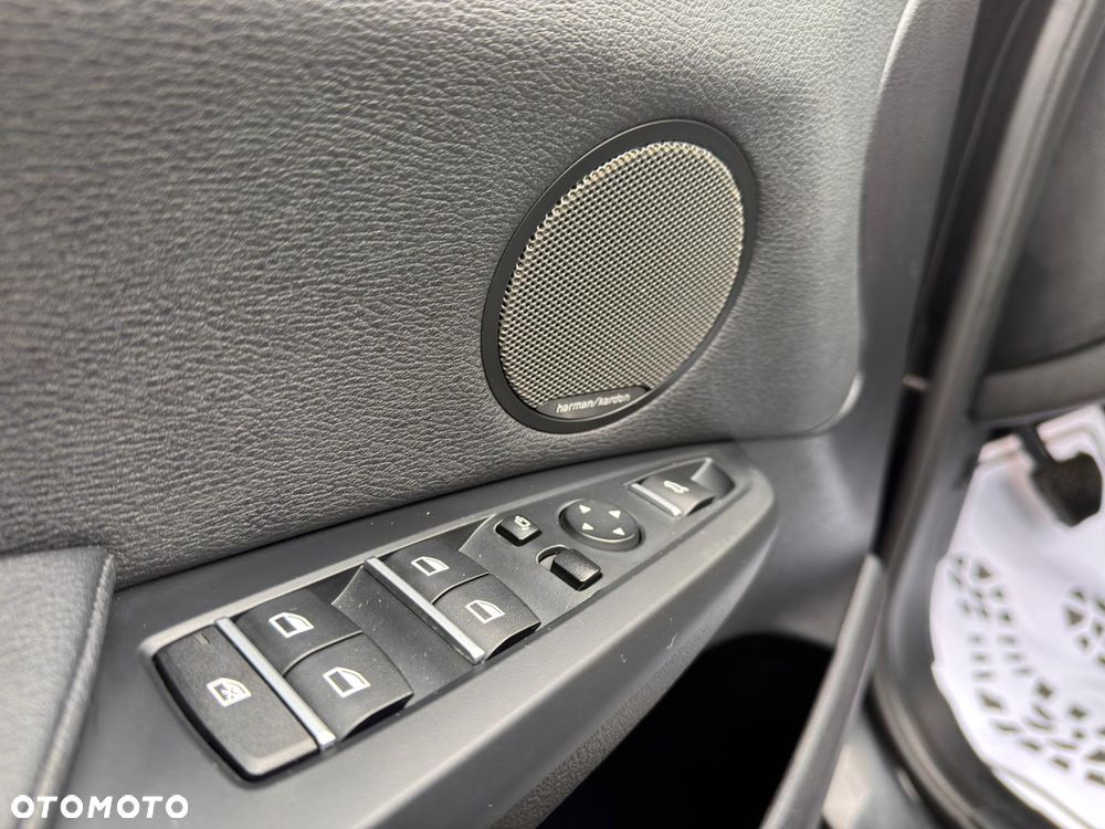 BMW X3 xDrive28i xLine - 16