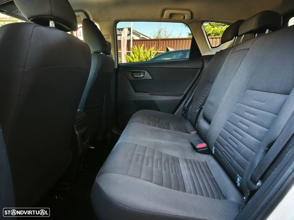 Toyota Auris 1.8 HSD Comfort+J17 - 22
