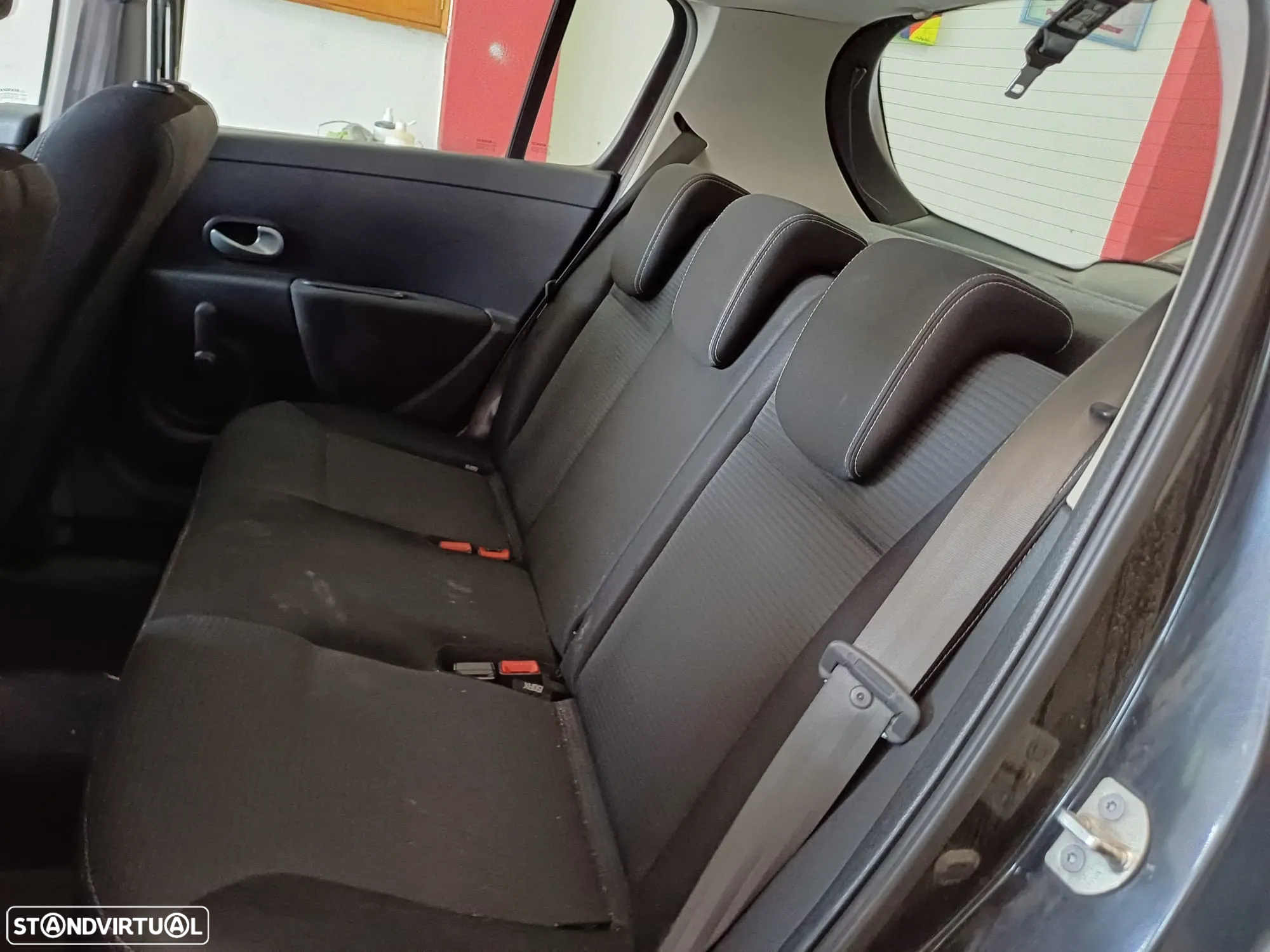 Renault Clio 1.5 dCi Business - 8