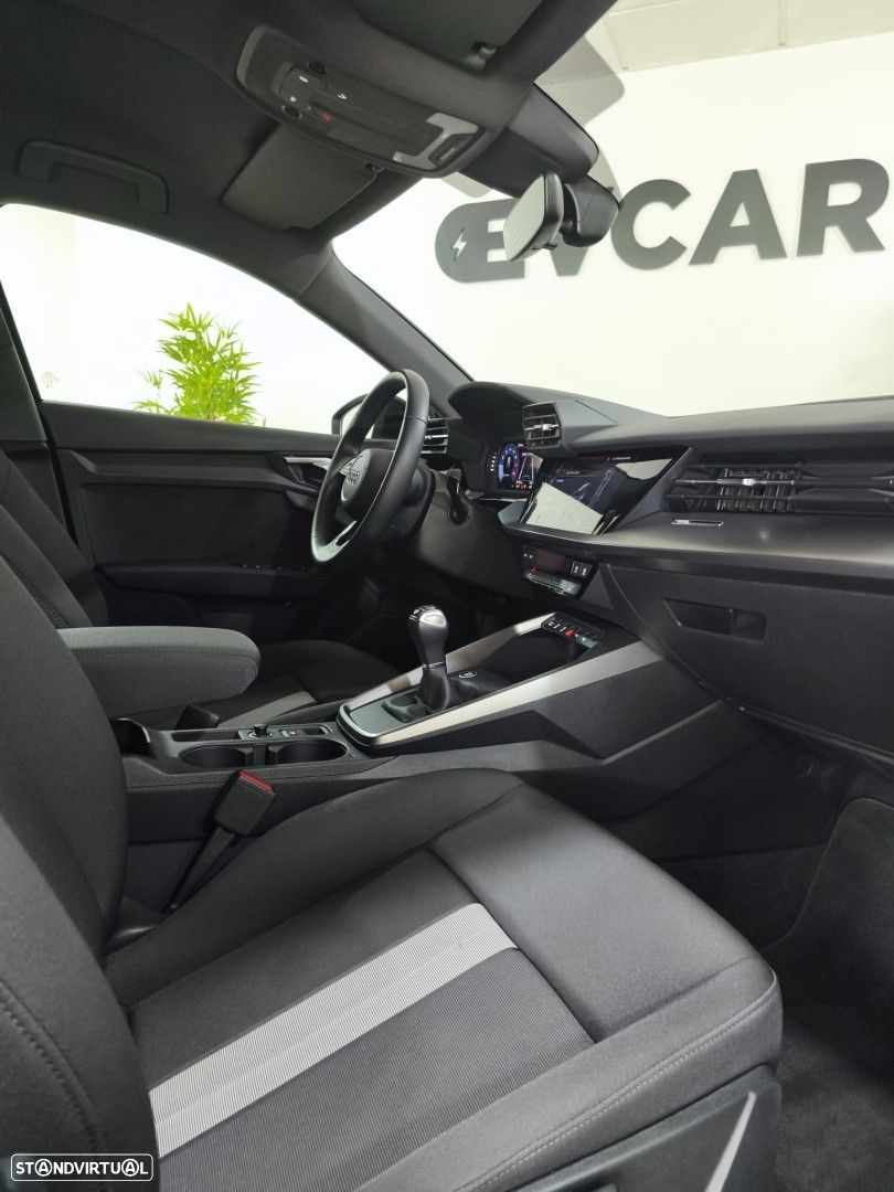 Audi A3 Sportback 30 TFSI - 11