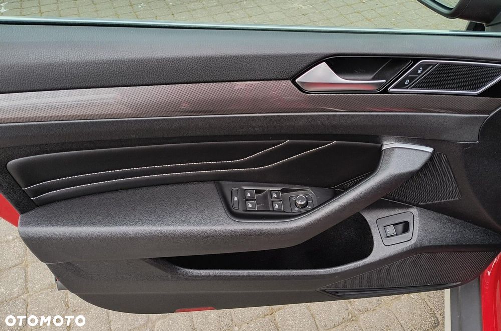 Volkswagen Passat Alltrack 2.0 TDI 4Mot DSG - 25