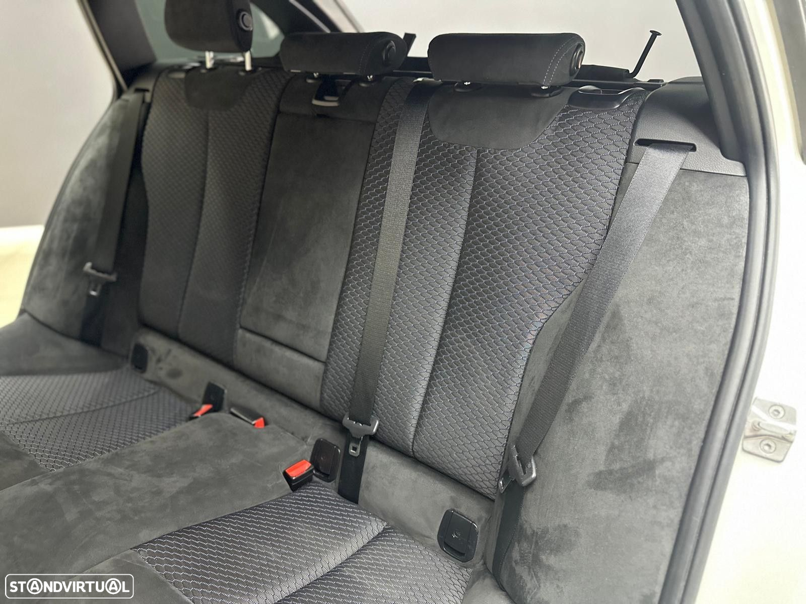 BMW 320 d Auto Pack M - 18