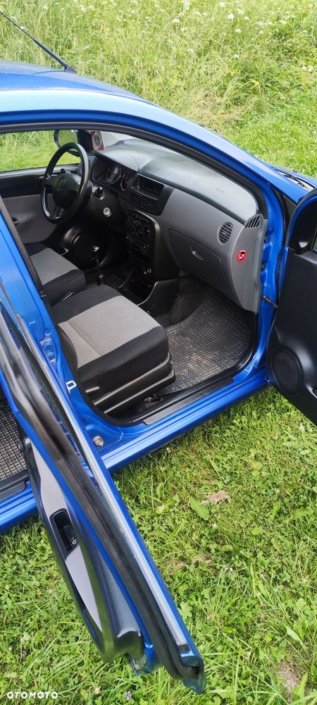 Daihatsu Cuore - 6