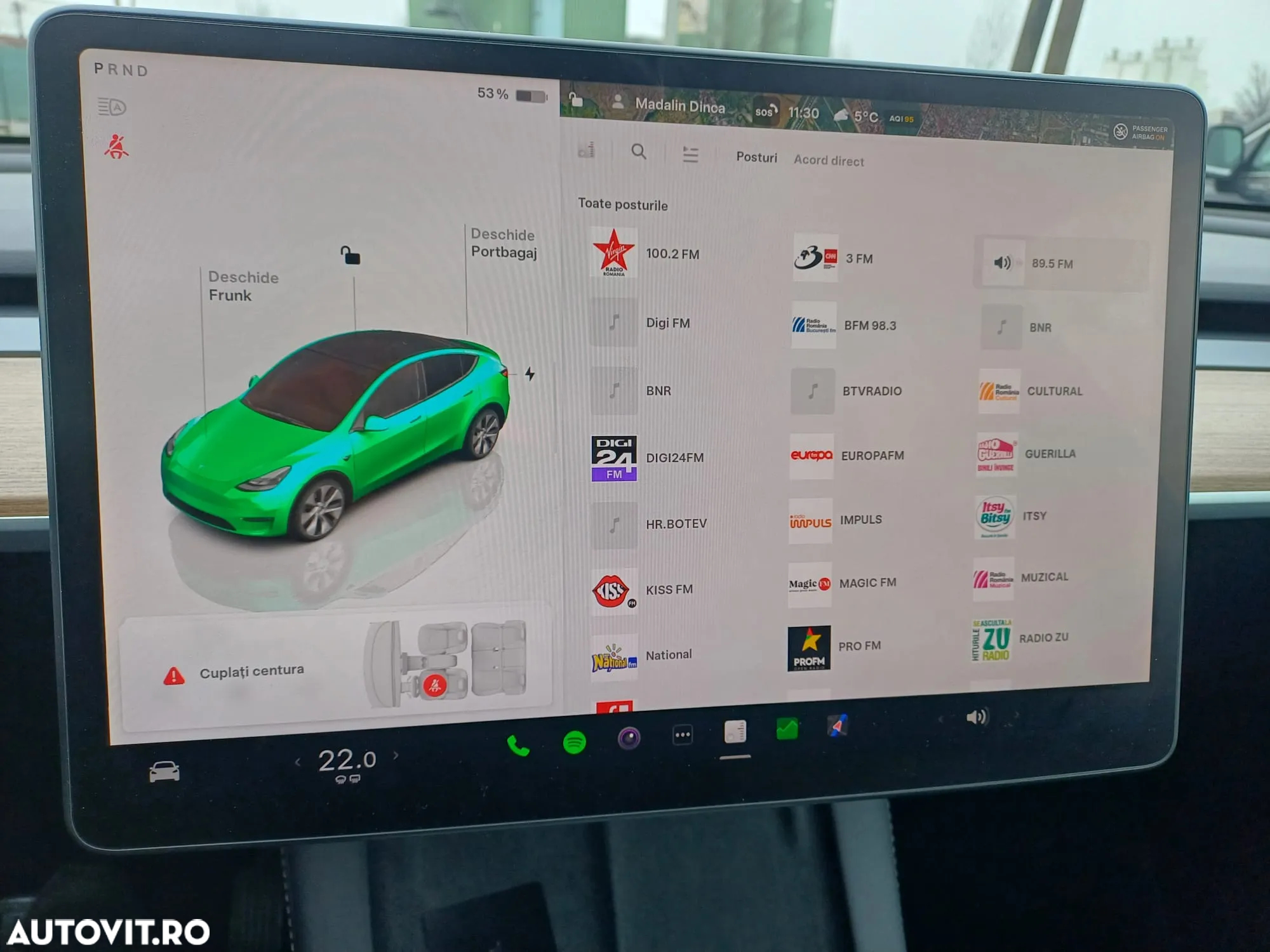 Tesla Model Y - 24