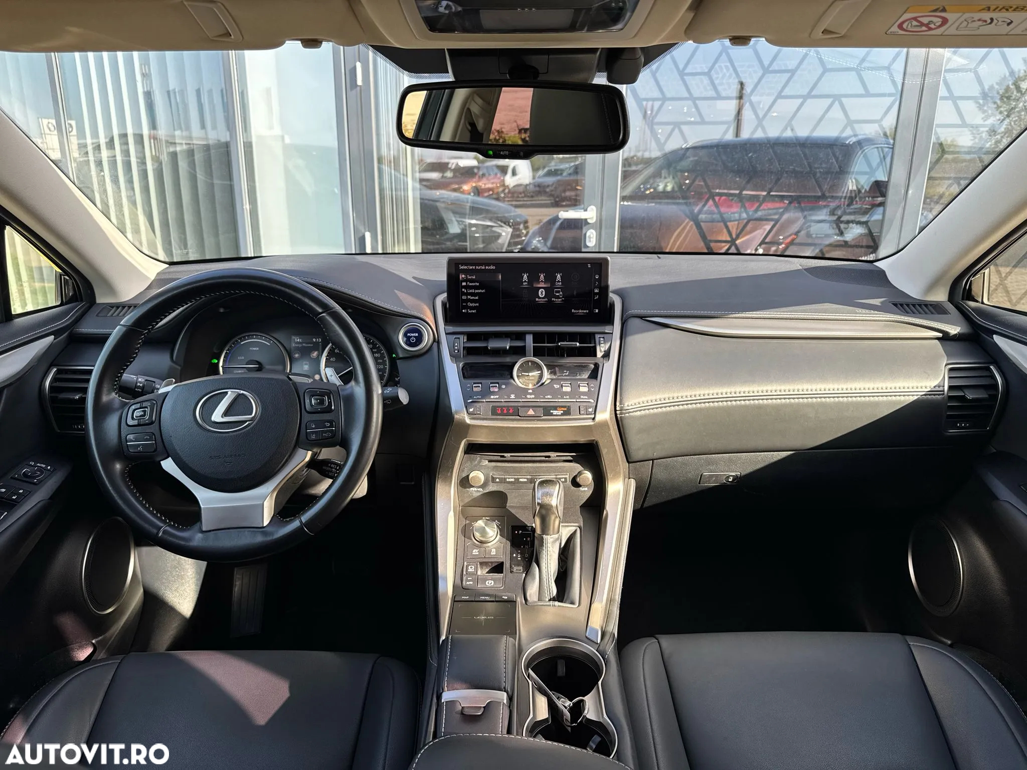 Lexus Seria NX 300h FWD Executive Plus - 28