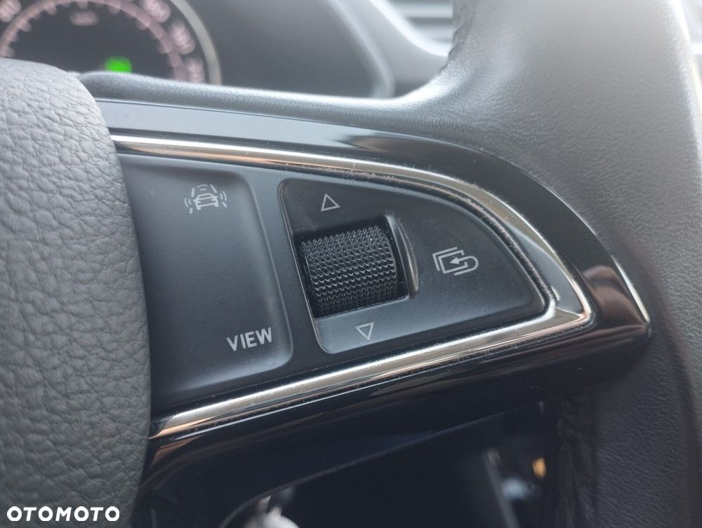 Skoda Superb 2.0 TDI SCR Style DSG - 14