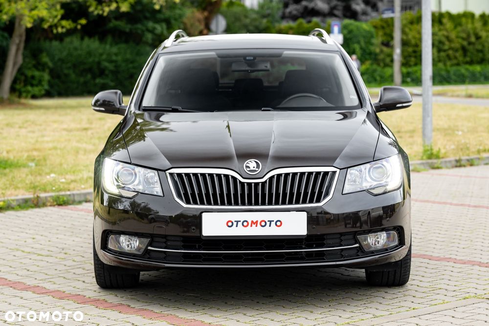 Skoda Superb 2.0 TDI Green tec 4x4 DSG Elegance - 13