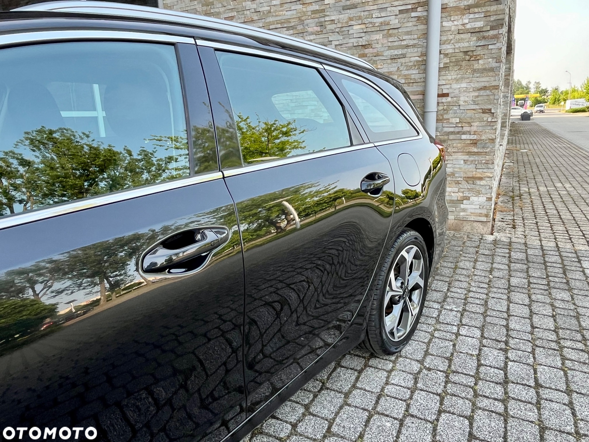 Kia Ceed SW 1.6 CRDi DCT Spirit - 21