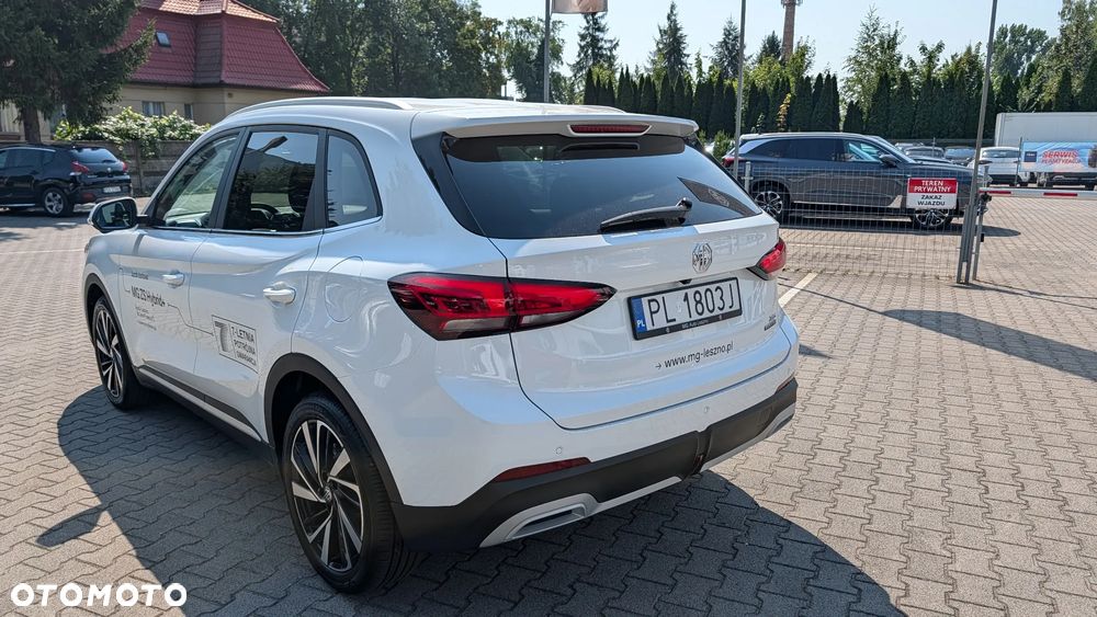 MG ZS - 4