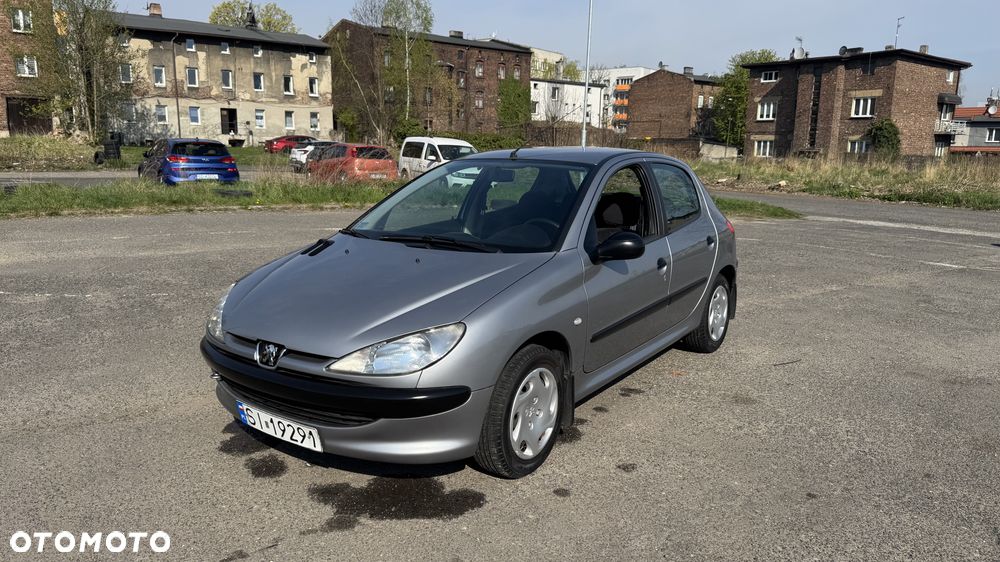 Peugeot 206 - 12