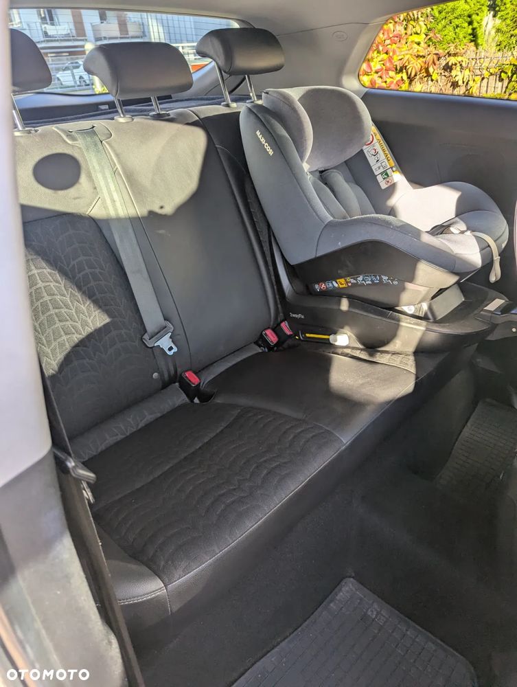 Kia ProCeed 2.0 Optimum + - 13