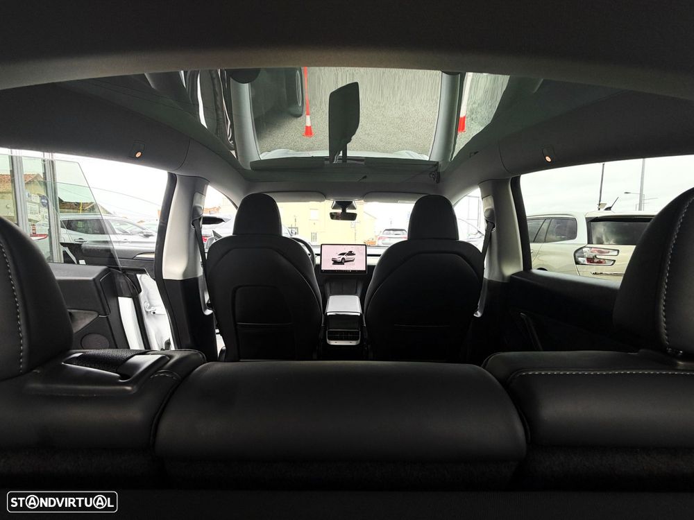 Tesla Model Y Tração Traseira - 10