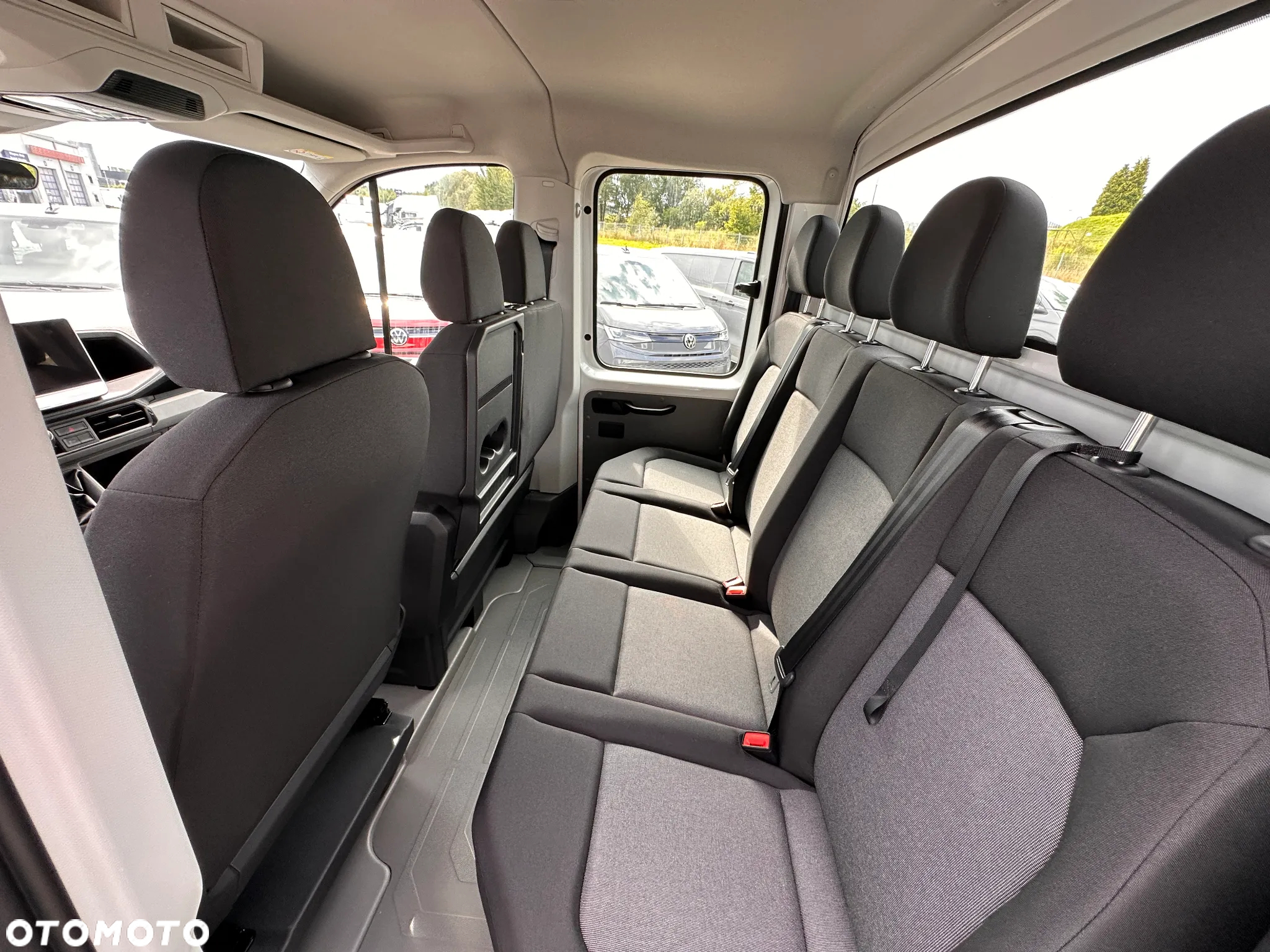 Volkswagen Crafter podwójna kabina - 10
