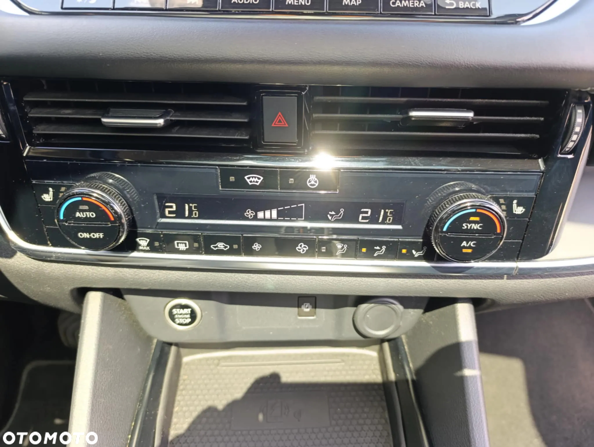 Nissan Qashqai 1.3 DIG-T Acenta DCT - 13