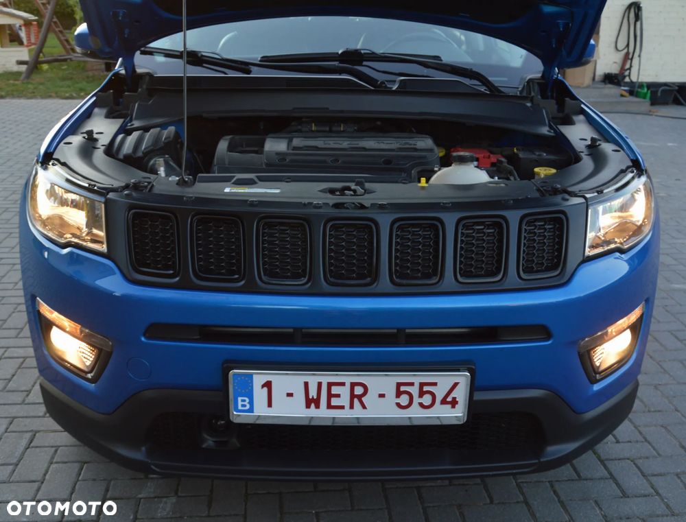 Jeep Compass - 12