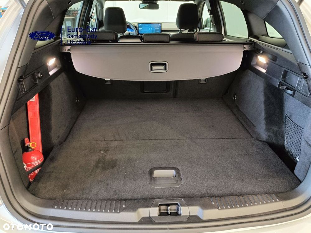 Ford Focus 1.0 EcoBoost mHEV ST-Line X - 10