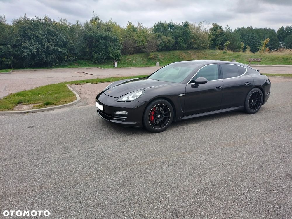 Porsche Panamera 4S - 7