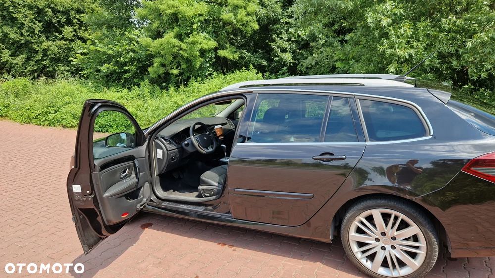 Renault Laguna 2.0 dCi Initiale - 4