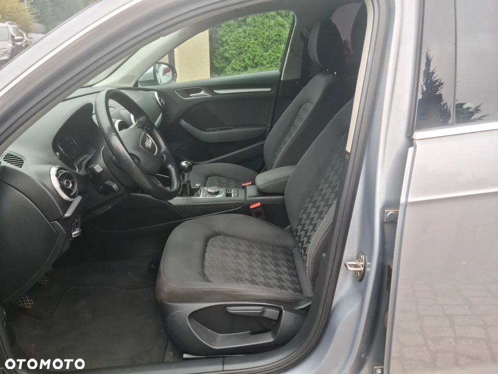 Audi A3 Sportback 1.6 TDI - 26