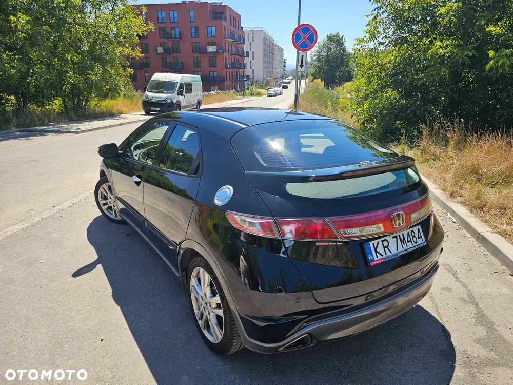 Honda Civic 1.8 Sport - 14