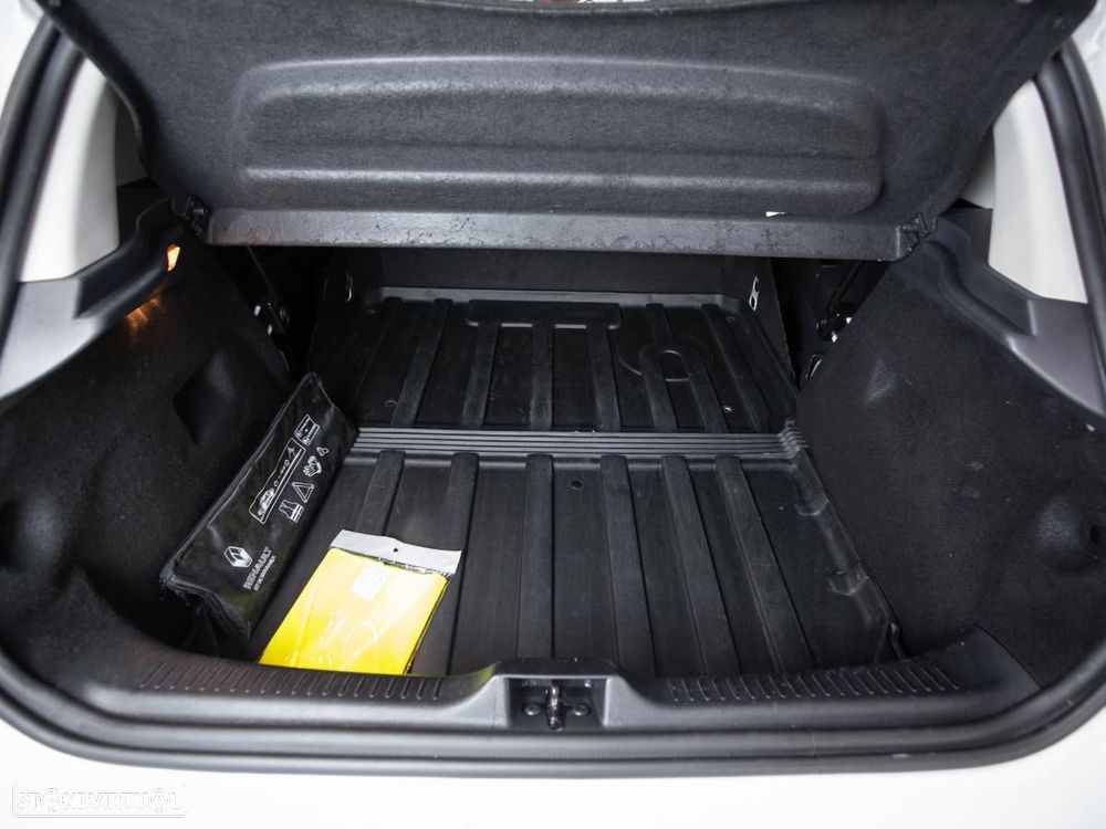 Renault Clio Van 1.5 DCI 90 INTENS c/iva - 10