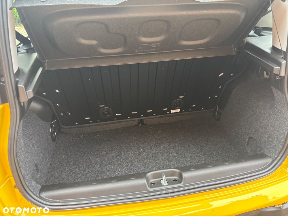 Fiat Panda 1.0 Hybrid Trussardi - 36