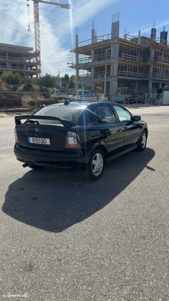 Opel Astra 1.4 Sport - 5