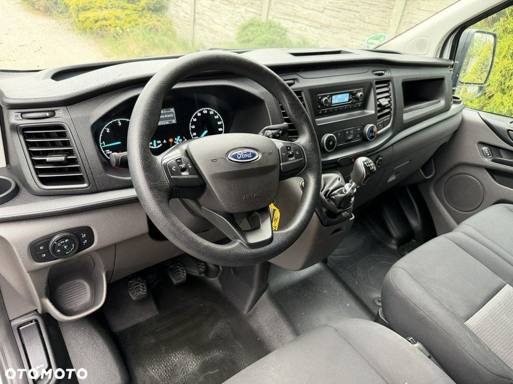 Ford Transit - 12